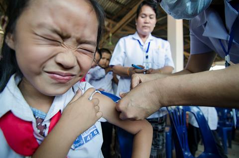 je_vaccine_school2_480 je_vaccine_school2_480