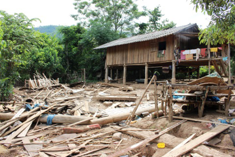 polio-vaccine-luang-photo6-construction polio-vaccine-luang-photo6-construction